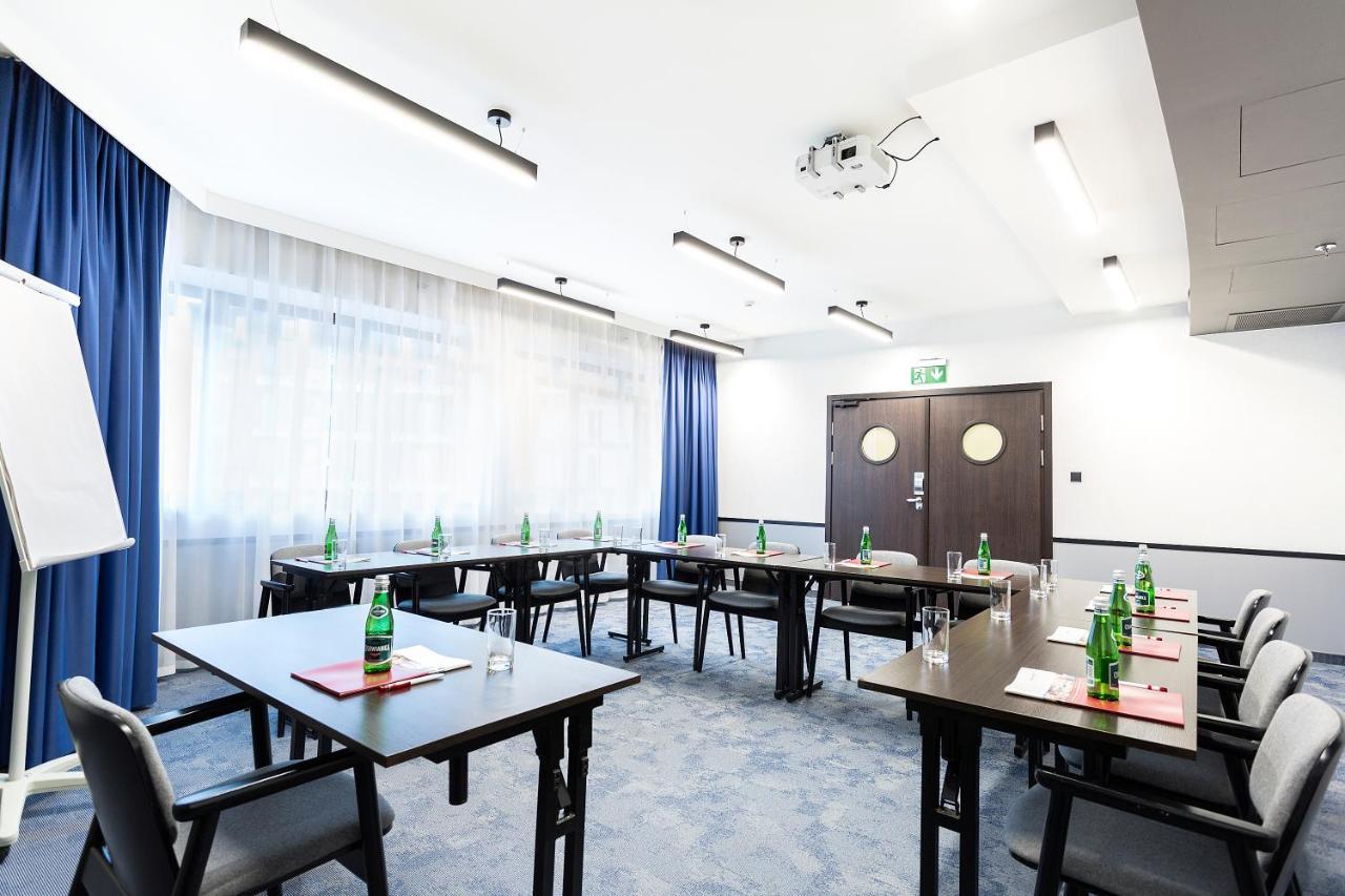 Qubus Hotel Lodz Екстериор снимка