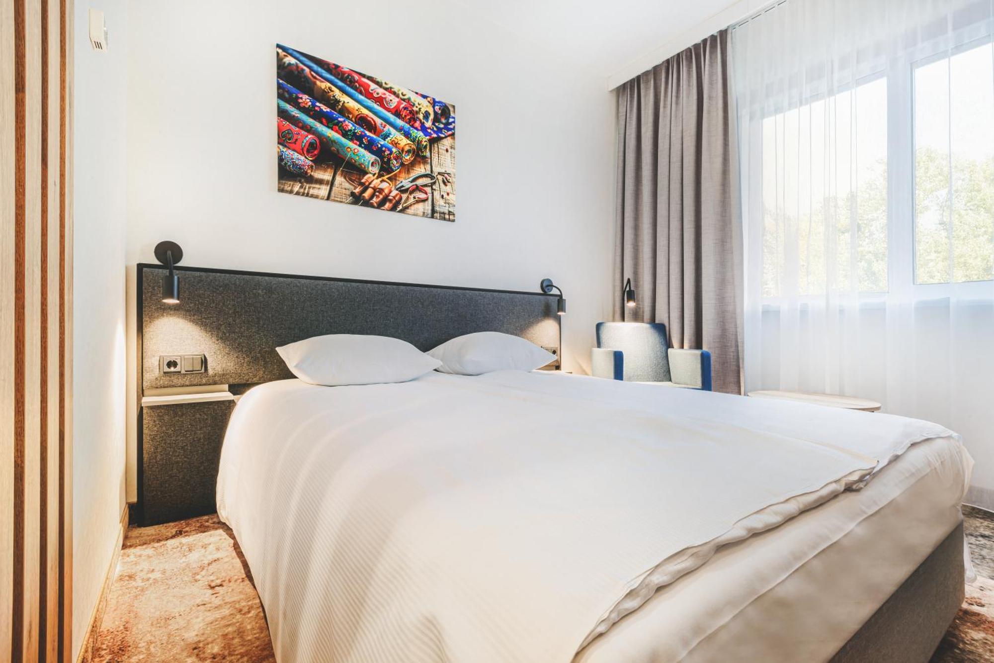 Qubus Hotel Lodz Екстериор снимка
